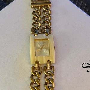 Guess Watch
